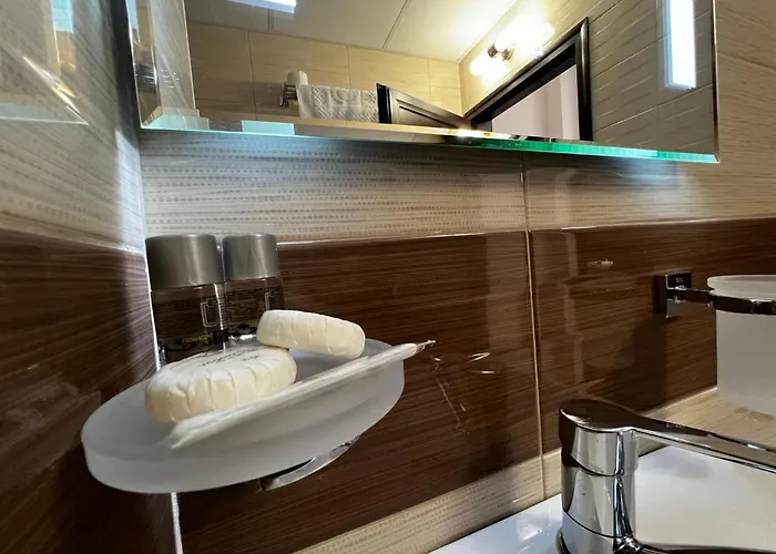 Hotel Central 2* Karlovo